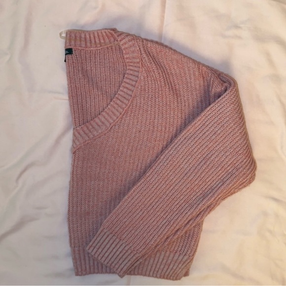 Pink Cropped Sweater - Picture 2 of 3